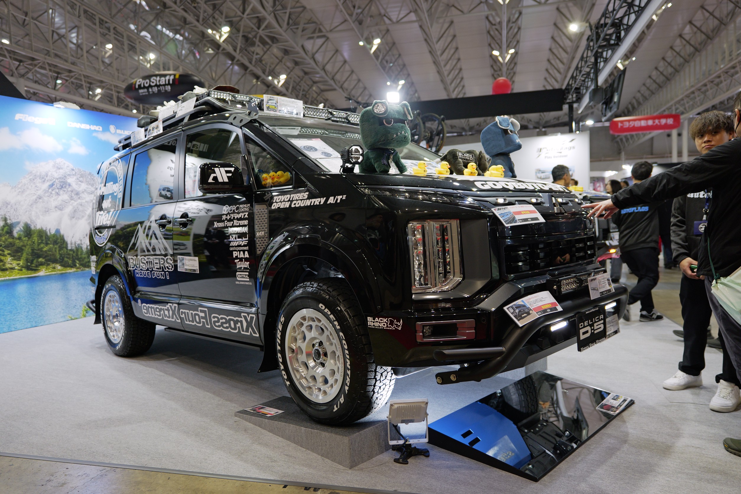 デリカD:5 Xross Four Xtreme 展示