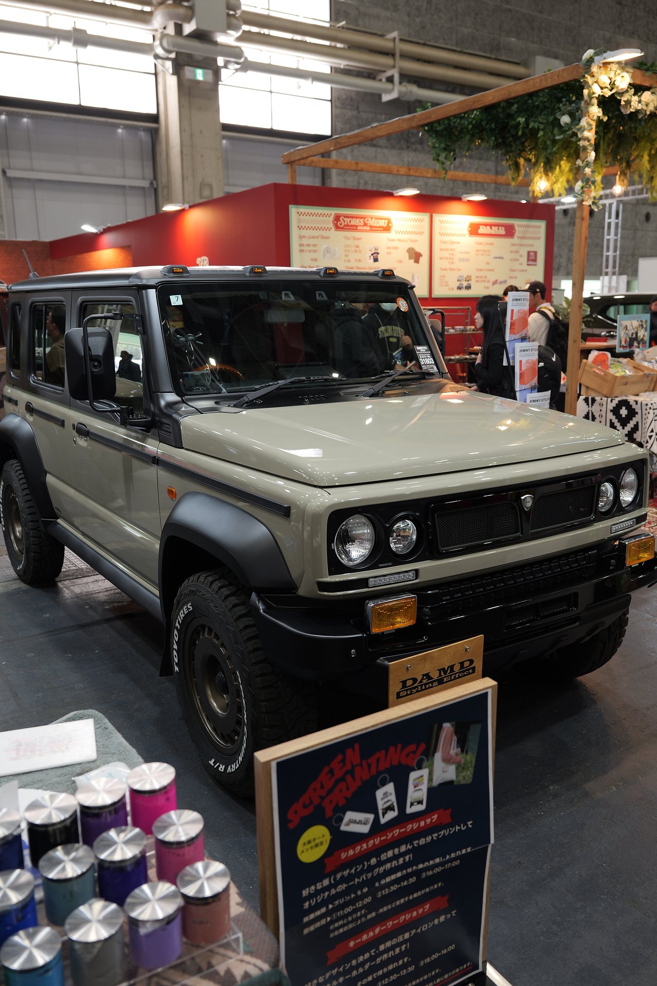 大阪オートメッセ2026 DAMDブースのジムニーカスタム
